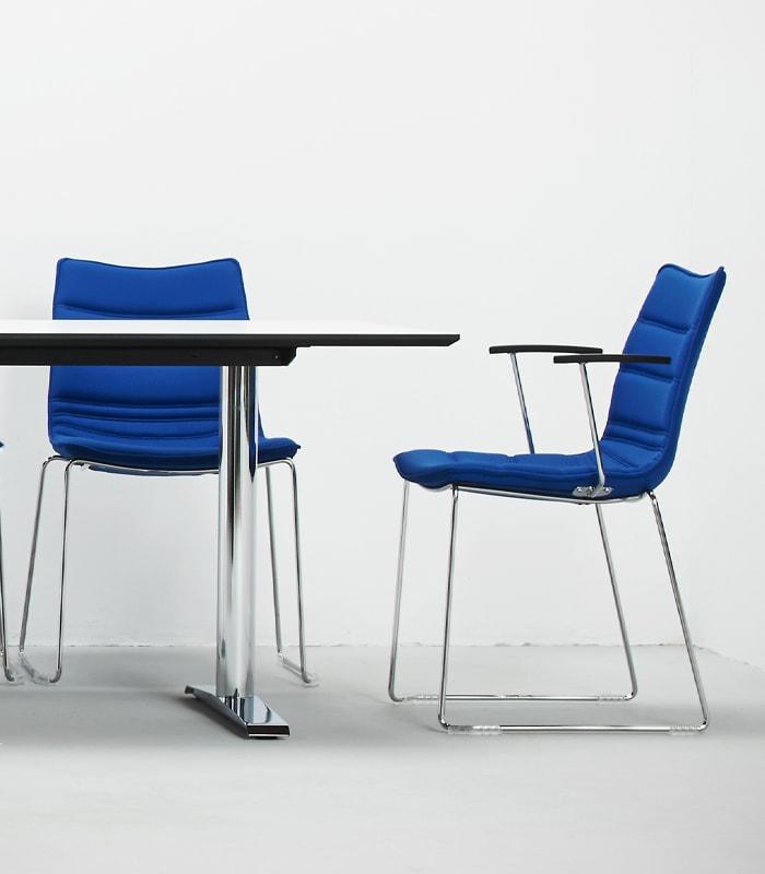 Cube Design - kontormøbler - S10 medestol - Quadro konferencebord